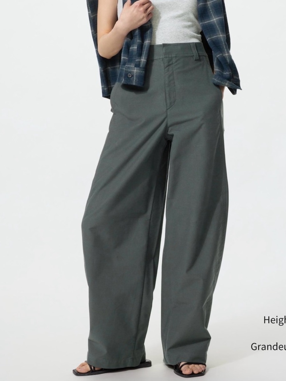Uniqlo Wide-Leg Pants in Olive Green